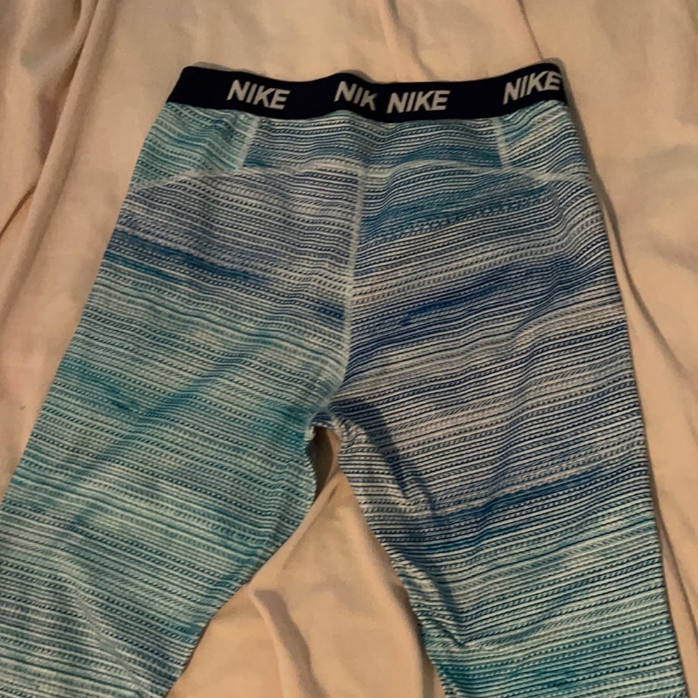 Women’s Nike dri fit leggings
